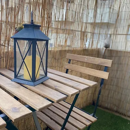 Apartment La Coquille: Bright, Cozy, 3 Min From Parc Expo *